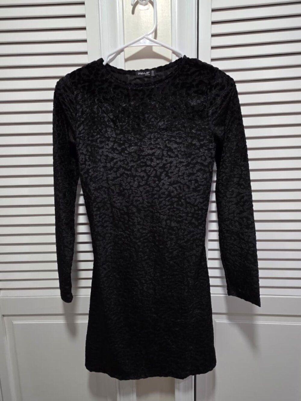 Popular Basics Black Animal Print Velvet Open Back Long Sleeve Bodycon Dress